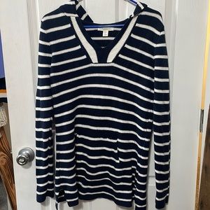 Women’s sweater